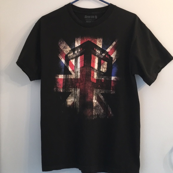 Dr. Who London Police Call Box Graphic T-shirt M-L - Picture 1 of 5